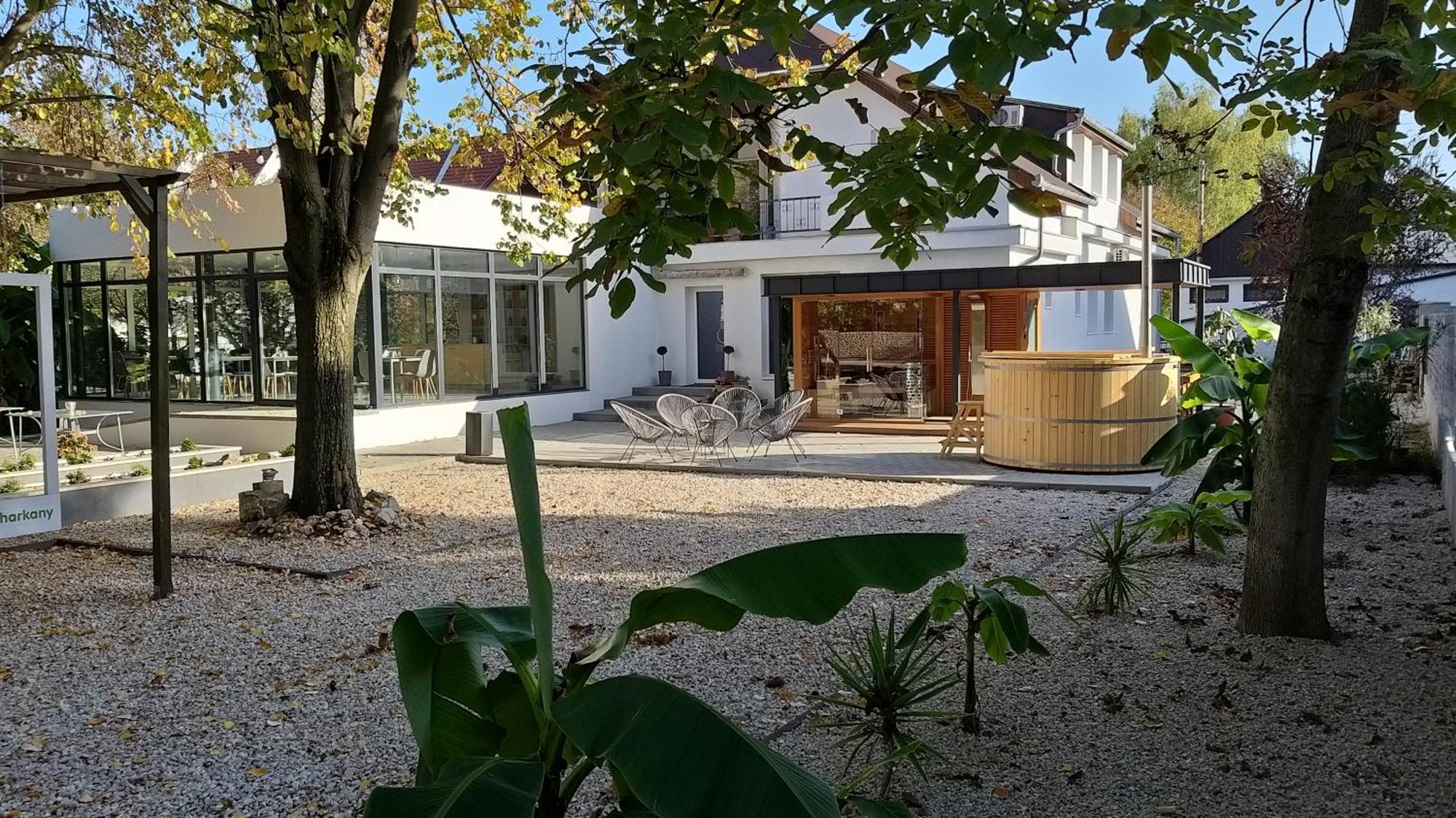A16 Design Panzio Otel Harkány Dış mekan fotoğraf